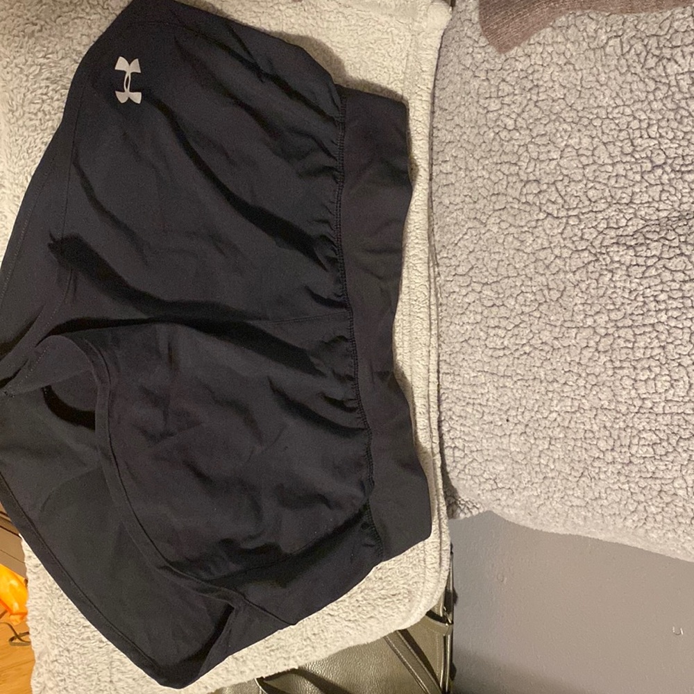 Under-armor Black Large Shorts